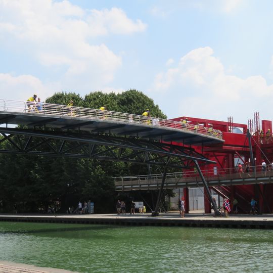 Parc de la Villette Footbridge