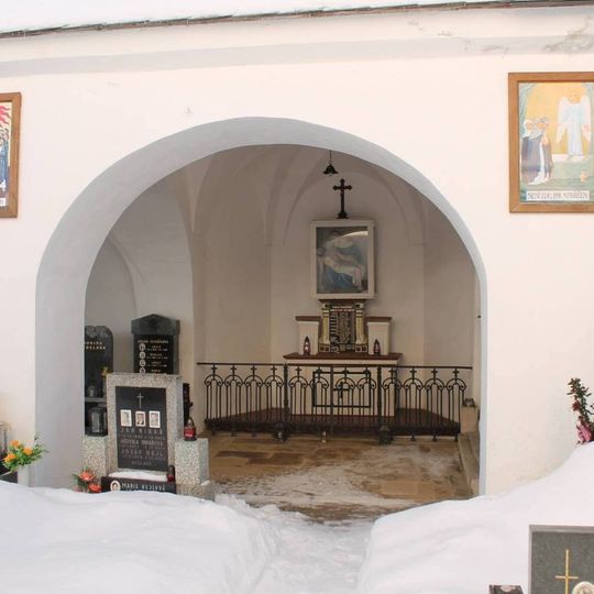 Pomník padlým v Horních Studénkách na hřbitově