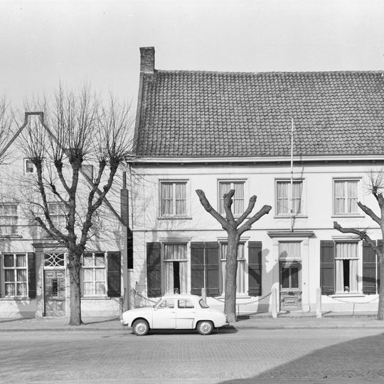 Lange Brugstraat 33, Etten-Leur