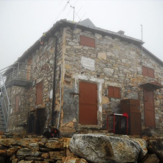 Emilio Questa Hut