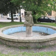 Kašna na Mírovém náměstí ve Vysokém Veselí