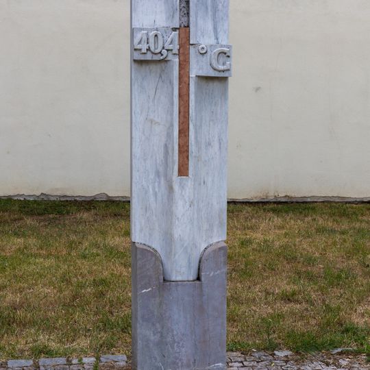 Památník nejvyšší naměřené teploty v České republice v Dobřichovicích