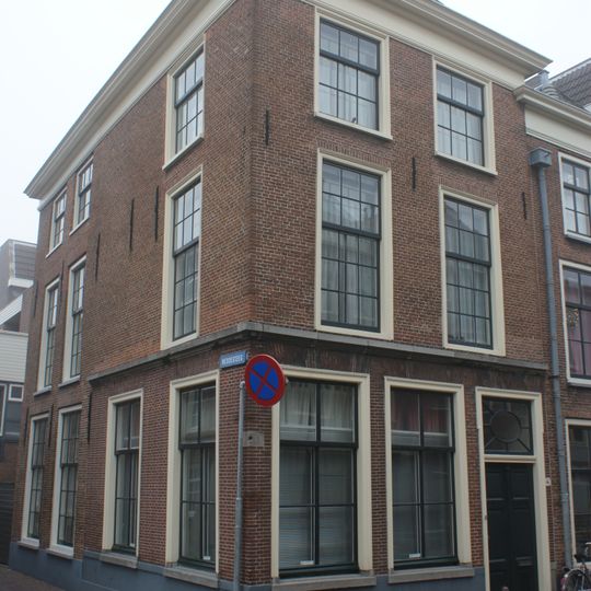 Noordeinde 4, Leiden
