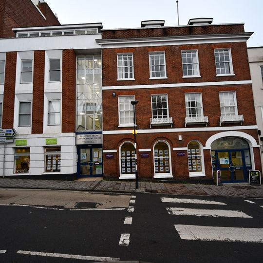 23, Longbrook Street