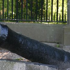 Kasteel Warmond: kanonnen