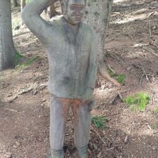 Statue