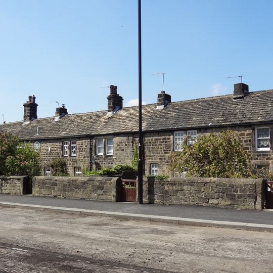 123-135, Town Street