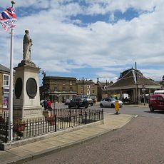 Whittlesey War Memorial and Enclosure Fence
