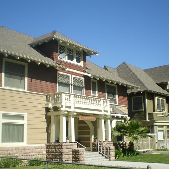 Menlo Avenue-West Twenty-ninth Street Historic District