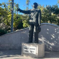 Muammer Aksoy Park