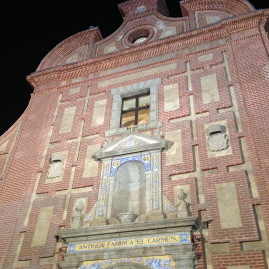Biblioteca Pública Municipal de Talavera de la Reina - Niveiro Alfar El Carmen