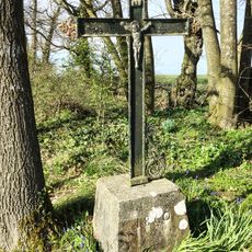 Wayside cross