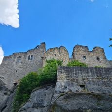 Castle and monastery ruins Oybin