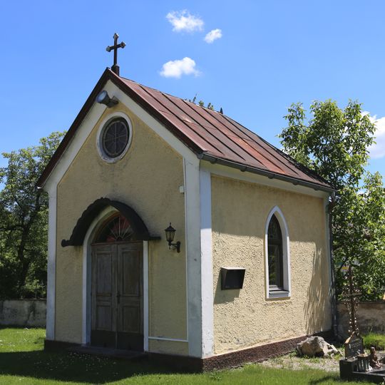 Friedhofskapelle Oberlangkampfen
