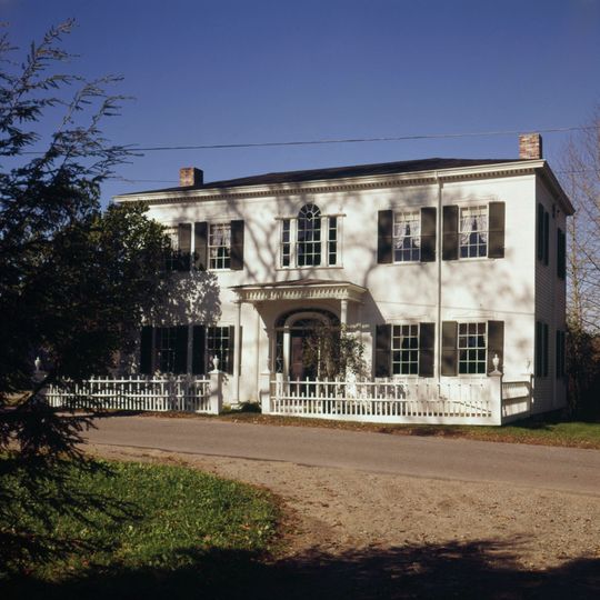 Ruggles House