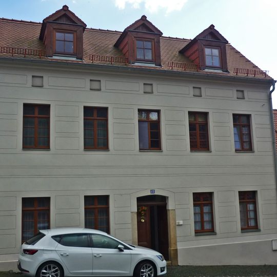 Wohnhaus in halboffener Bebauung Obersteinweg 17