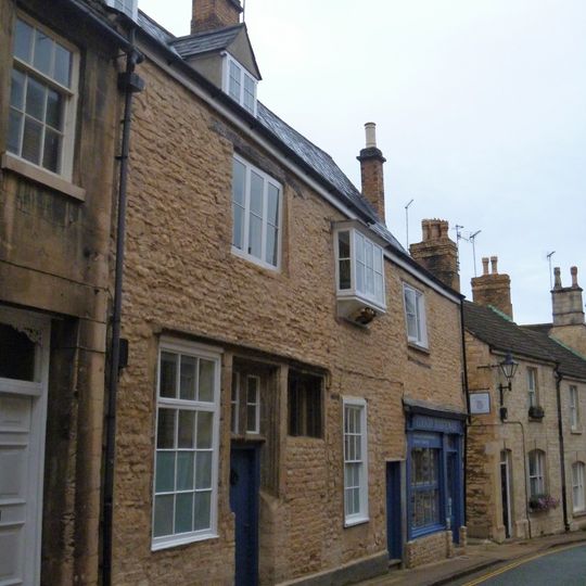 9 And 10, Maiden Lane