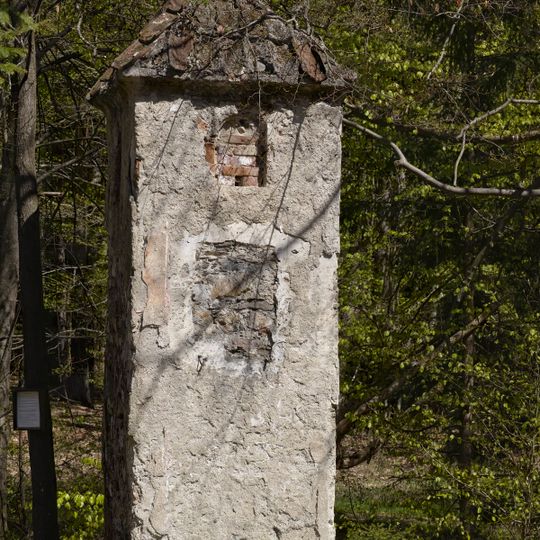 Column-shrine above Kladné