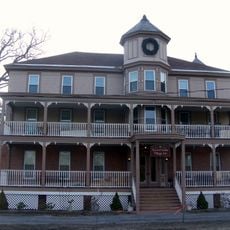 Round Lake Historic District