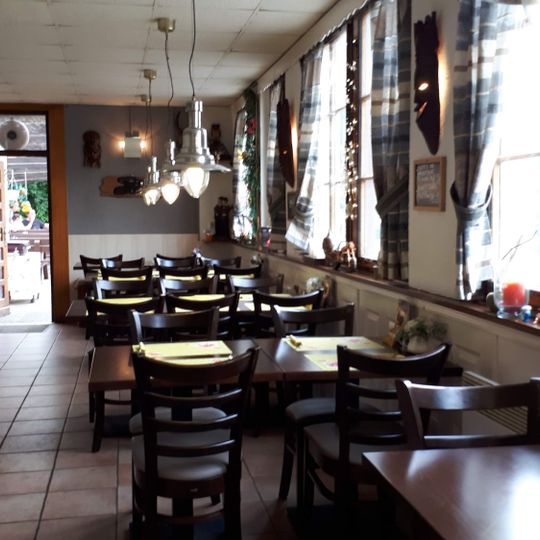 Petit Restaurant / City Corner