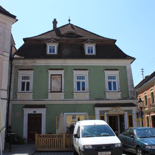 Bürgerhaus mit Hauszeichen