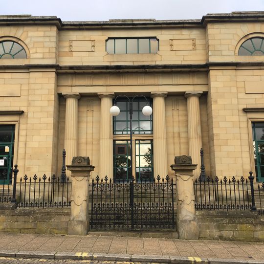 Bus Station, Eastern Section of Facade