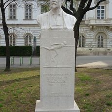 Siegfried Marcus monument, Vienna