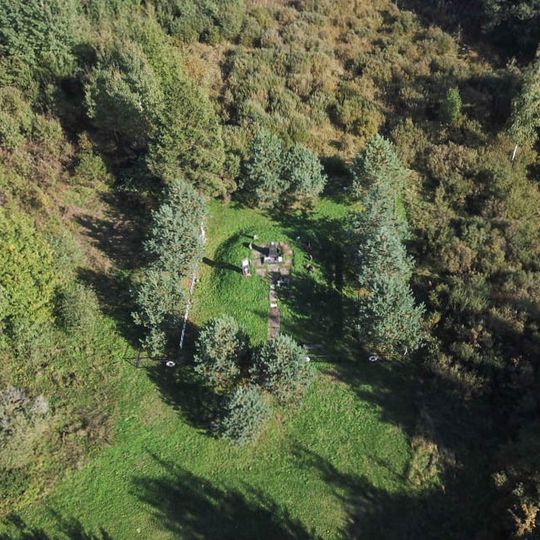 Братская могила советских воинов, погибших в боях с фашистами