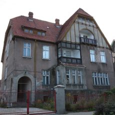 43 Niepodległości Street in Sulechów