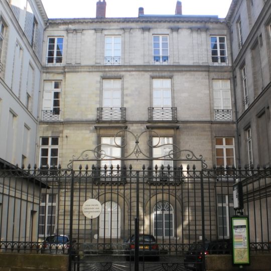 Immeuble au 15 rue Gresset