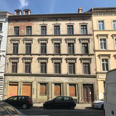 Mietshaus in geschlossener Bebauung Luisenstraße 2