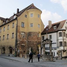 Wohnhaus, ehemalige Doppelkapelle St. Georg am Wiedfang