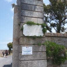 Commemorative plaque