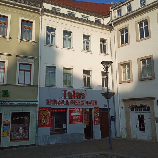 Wohnhaus in geschlossener Bebauung Markt 3