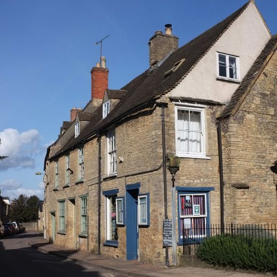 Gentleman's Hairdresser  Redleaf Cottage