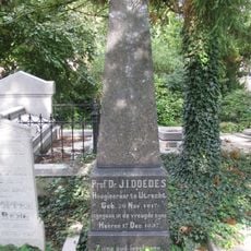 Grafmonument prof. J.I. Doedes