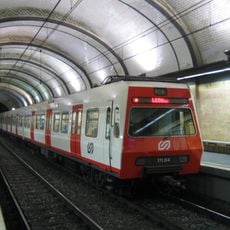 Barcelona Metro line 6