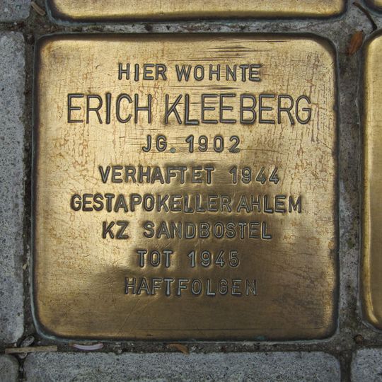 Stolperstein dedicated to Erich Kleeberg