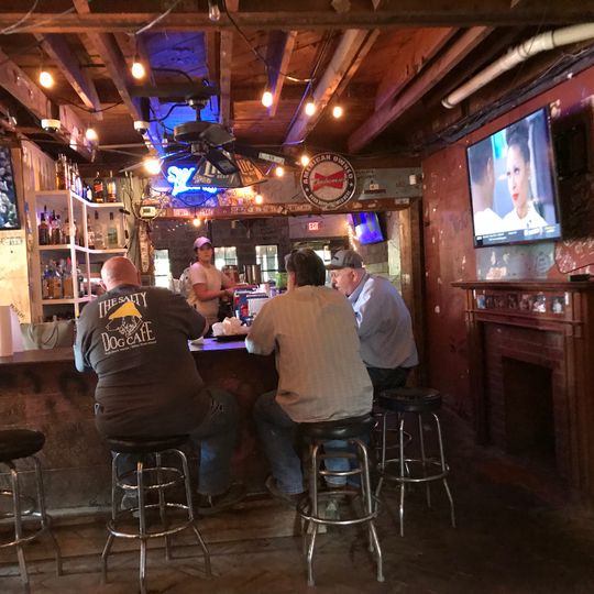 Rhinehart's Oyster Bar