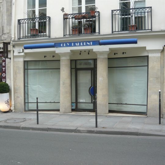 Boutique, 67 rue de Turenne