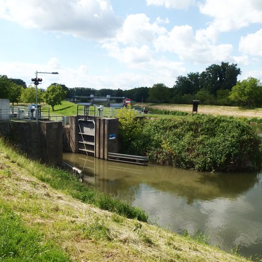 Plavební komora Vnorovy II