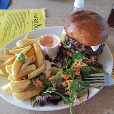 Harbour Inn