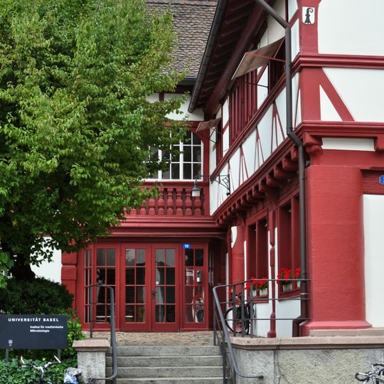 Stachelschützenhaus