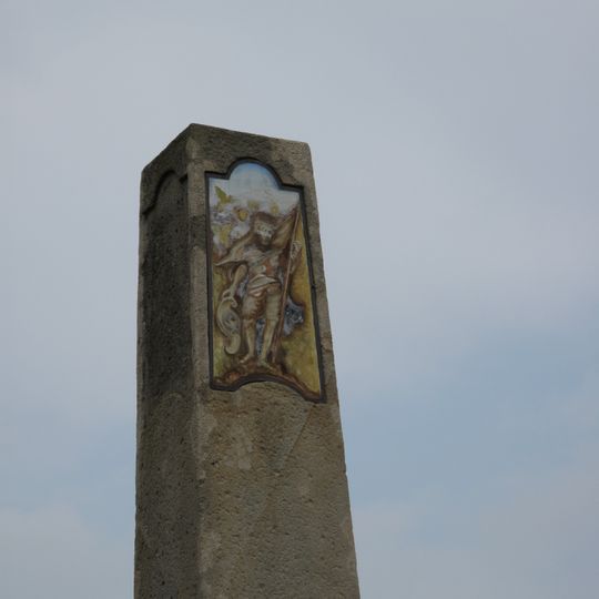 Boží muka severně od Nesuchyně