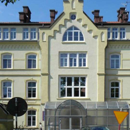 Main building at Kłodzko Hospital