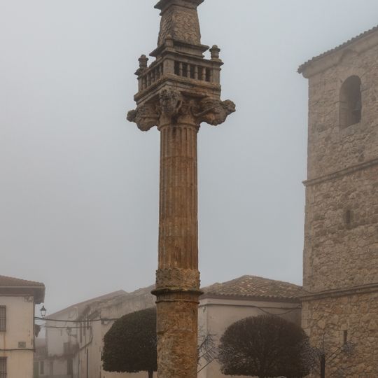 Pillory of Fuentenovilla