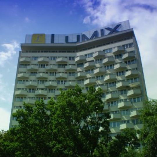 Blok przy ulicy Fabrycznej 2