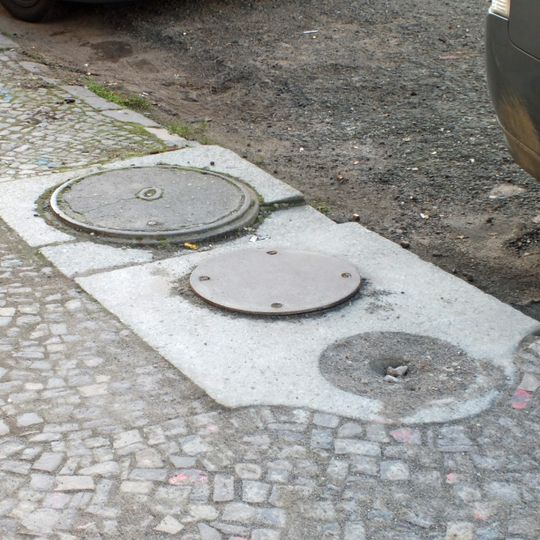 Handschwengelpumpe Clara-Wieck-Straße