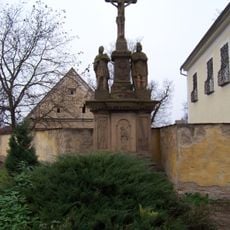 Sousoší Ukřižování u fary