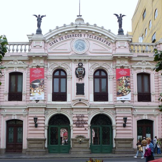 Casa de Correos y Telégrafos